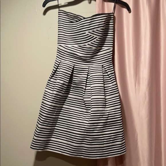 (5 items for $50)
 Uk Fashion bandage stripe corset dress - Picture 1 of 9